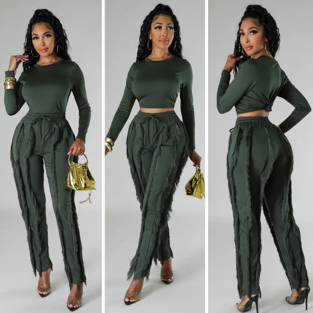 NO FRILLS (Olive)
