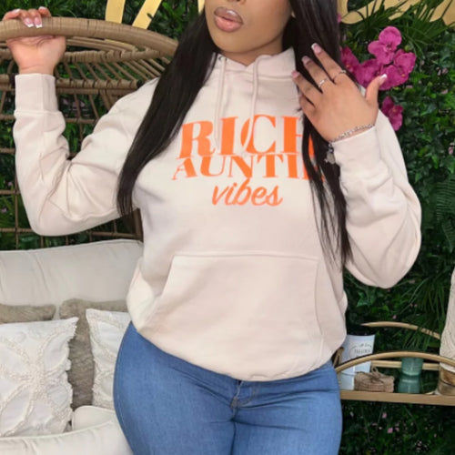 RICH AUNTIE VIBES HOODIE (Tan)